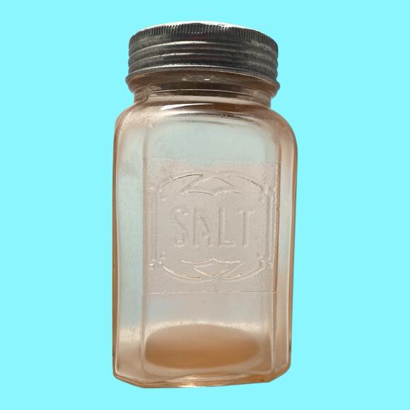 Vintage Hazel Atlas Depression Glass Embossed Pink Salt Shaker Dented Lid - Picture 1 of 11